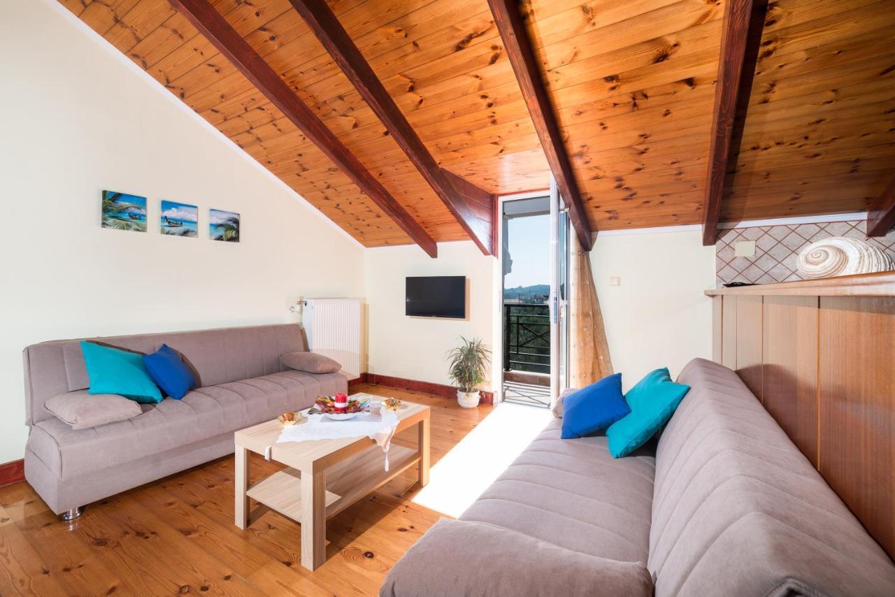 Soso'S Sea View Apartment Planos  Exterior photo